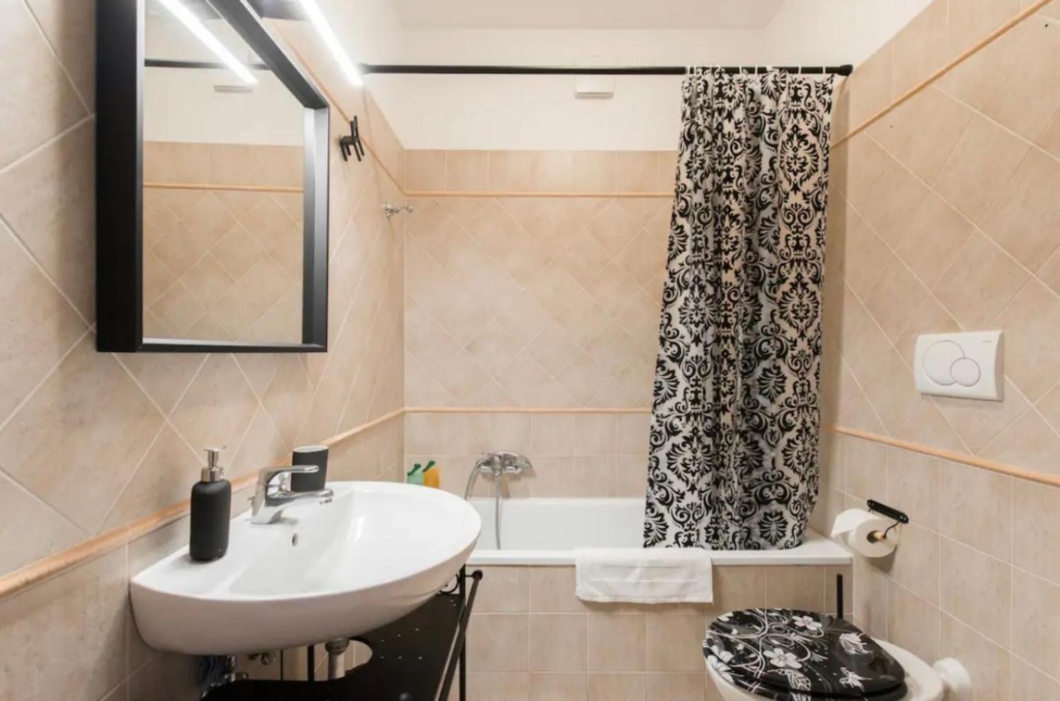 Apartamento Davi - Alloggio Turistico Roma Settebagni Exterior foto